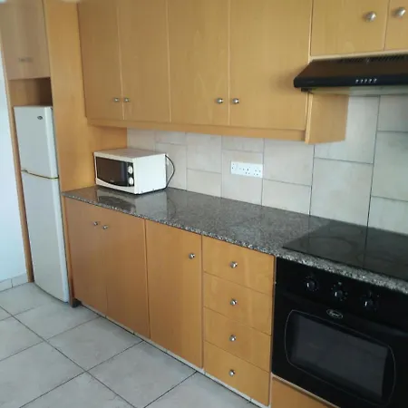 One Bedroom Lägenhet *
